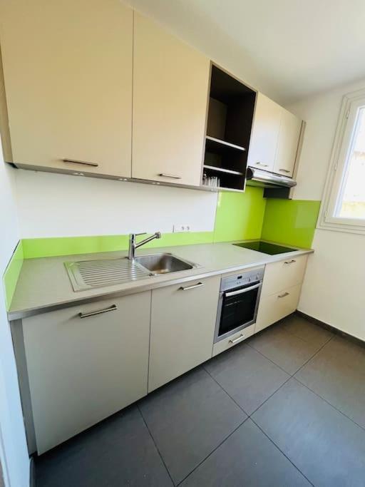Logement A 10 Minutes A Pied De La Gare Centre Aviñón Exterior foto